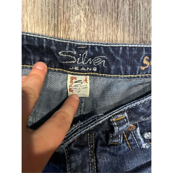 Silver Suki Flare Women’s Jeans 28 Waist - Picture 3 of 6